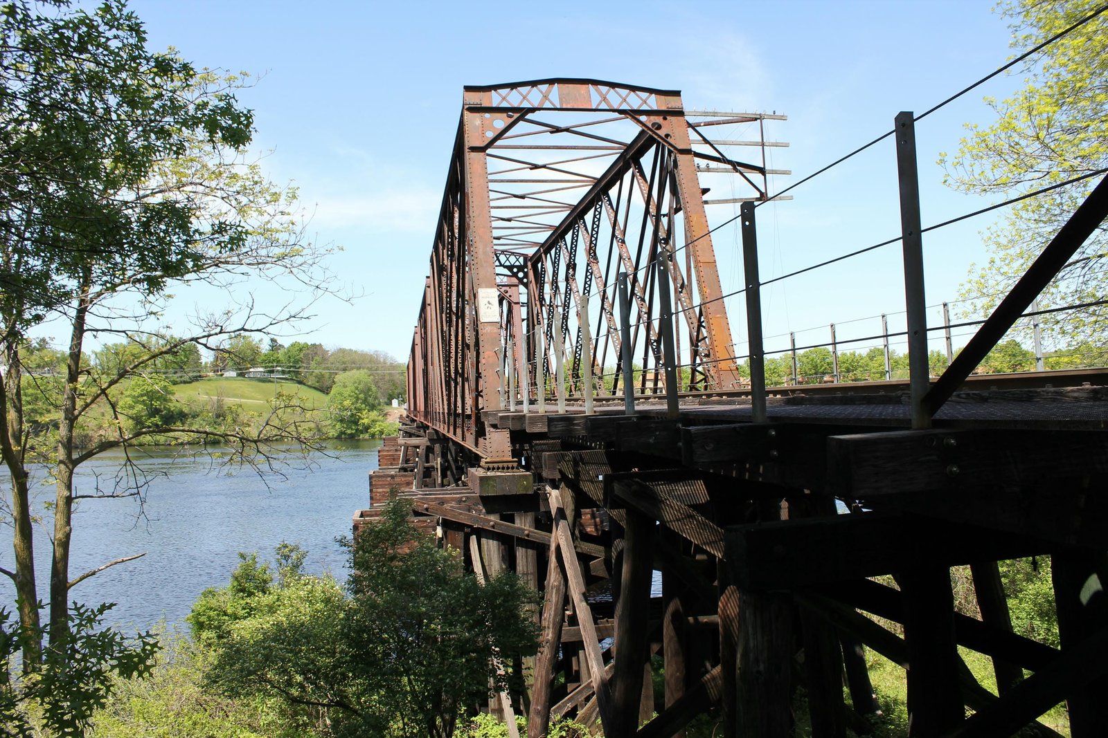 Looking north prior to 2014 reconstruction